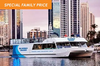 Scenic dinner cruise gliding along the Gold Coast waterways