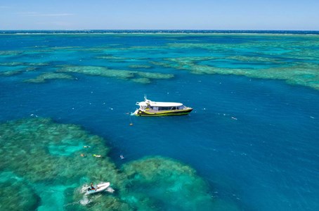 The adventure cruise on the ‘Viper’ is one of the fastest in the Whitsundays
