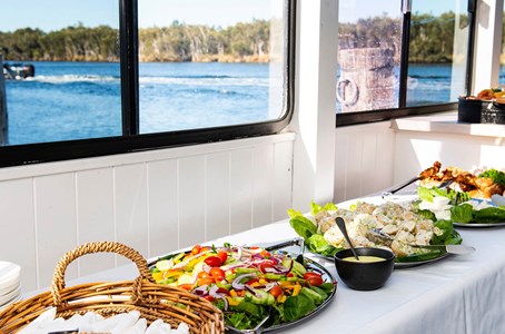 The sightseeing vessel cruising along the breathtaking Murray River